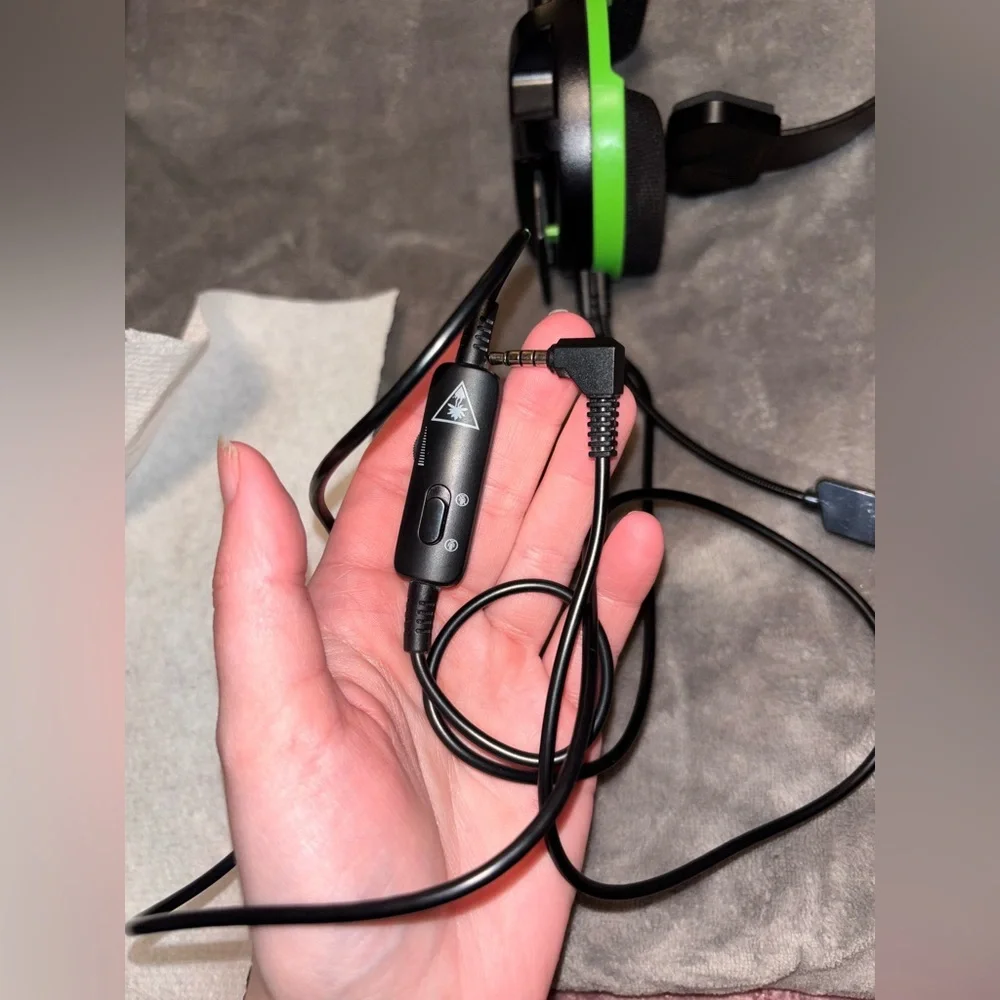 Turtle Beach Reacon PlayStation Black and Green Wired Chat Gaming Headset
